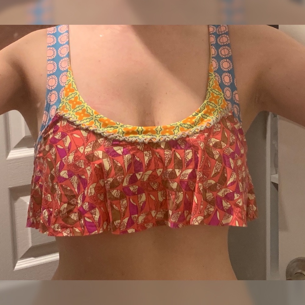Maaji swimsuit bikini -ruffled pullover top